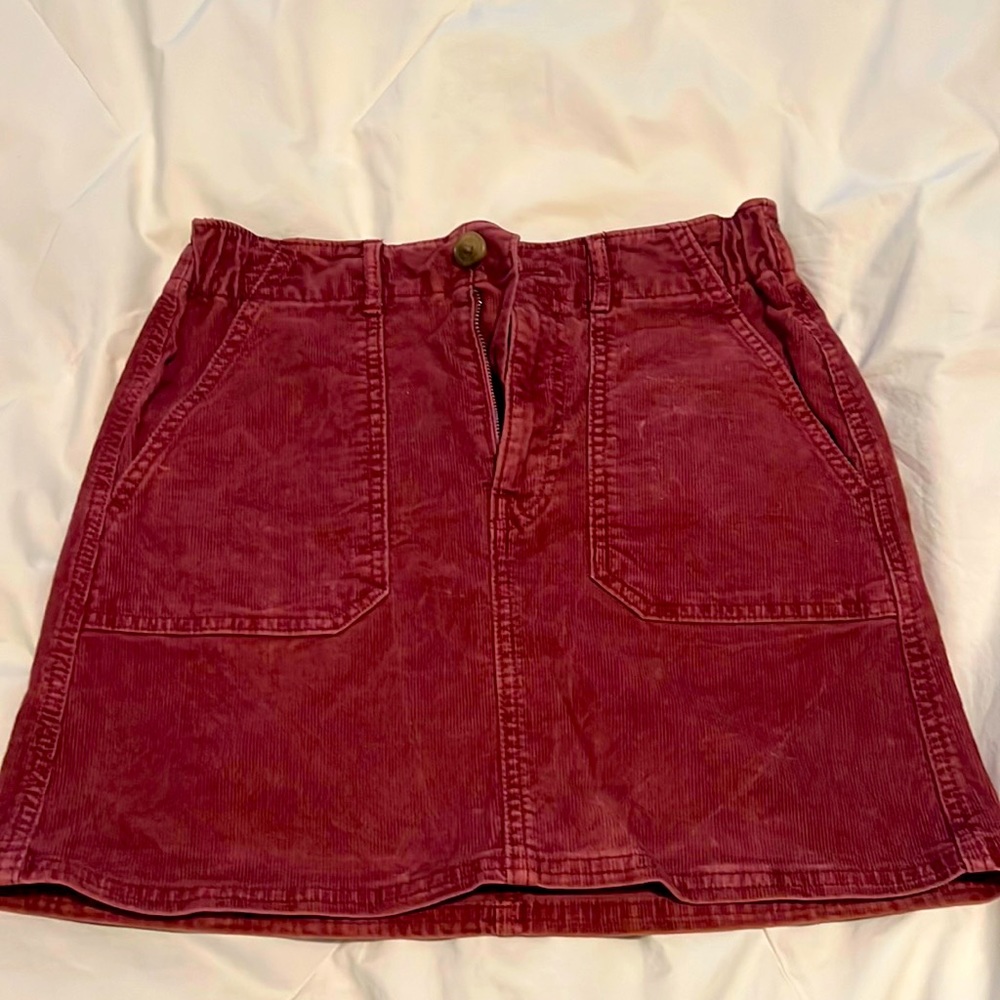 Maroon corduroy Super Stretch Skirt from American Eagle